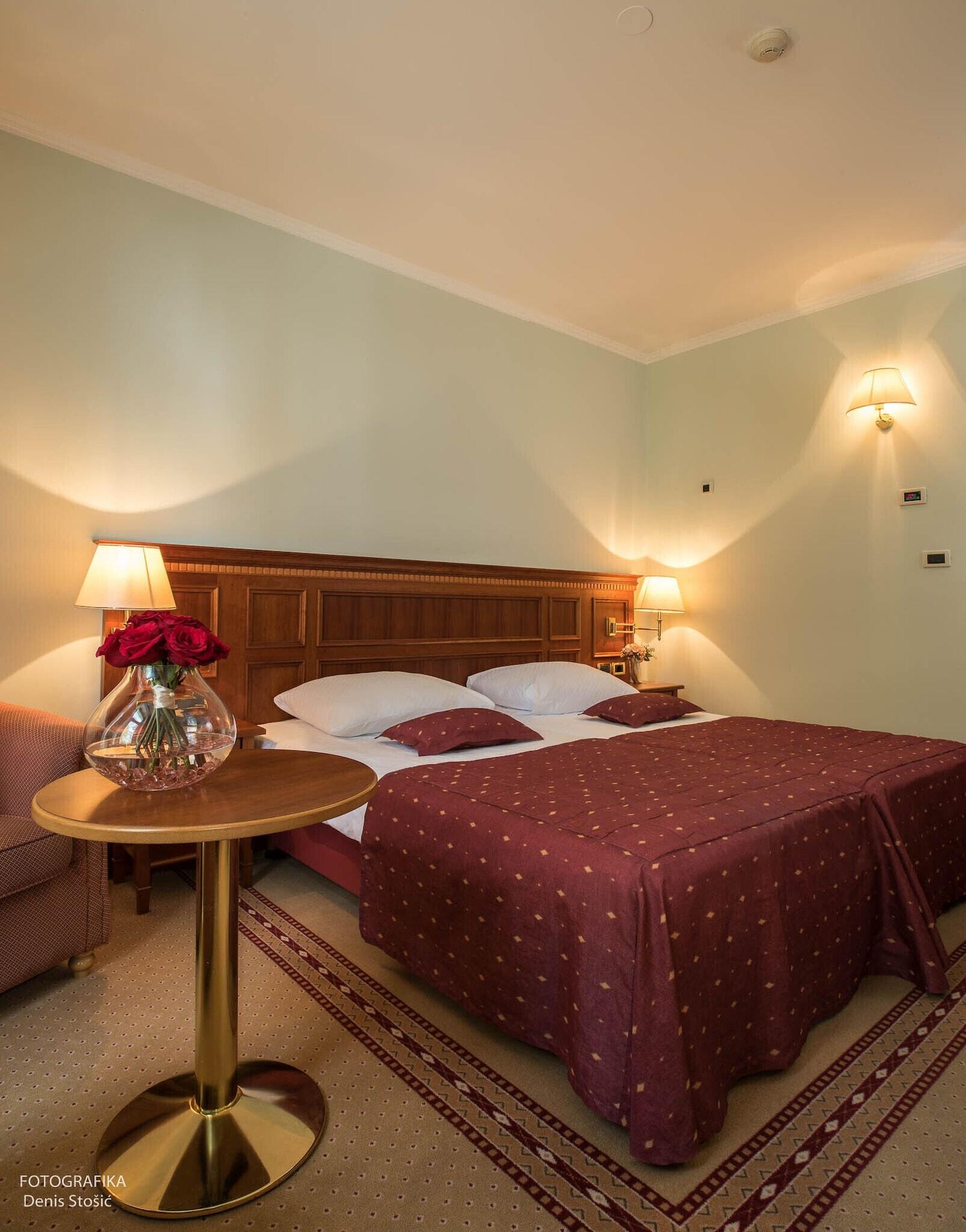 Boutique Hotel Korana Srakovcic Karlovac Ngoại thất bức ảnh